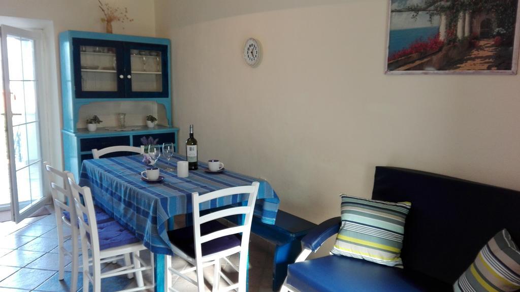 Apartment Deni Lumbarda Bagian luar foto