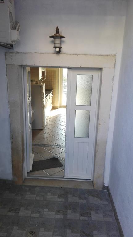 Apartment Deni Lumbarda Bagian luar foto